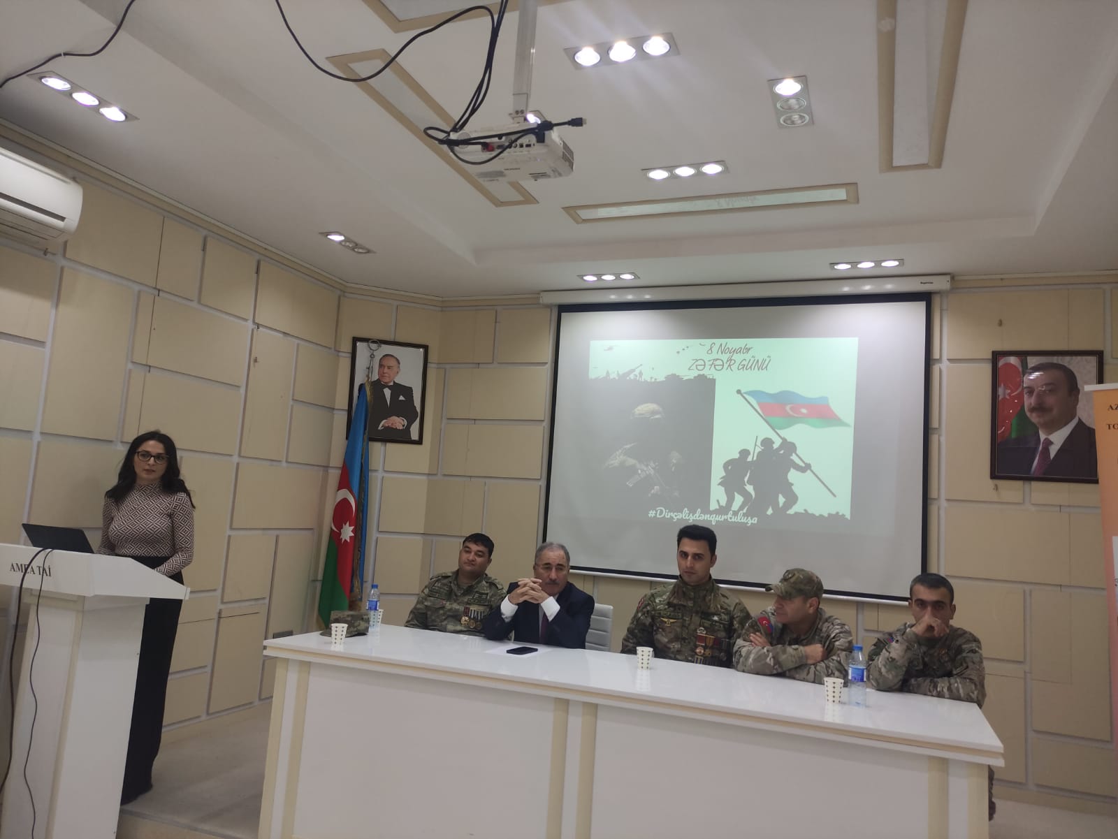 Torpaqşünaslıq və Aqrokimya İnstitutunda 8 Noyabr Zəfər günü ilə əlaqədar tədbir keçirilib