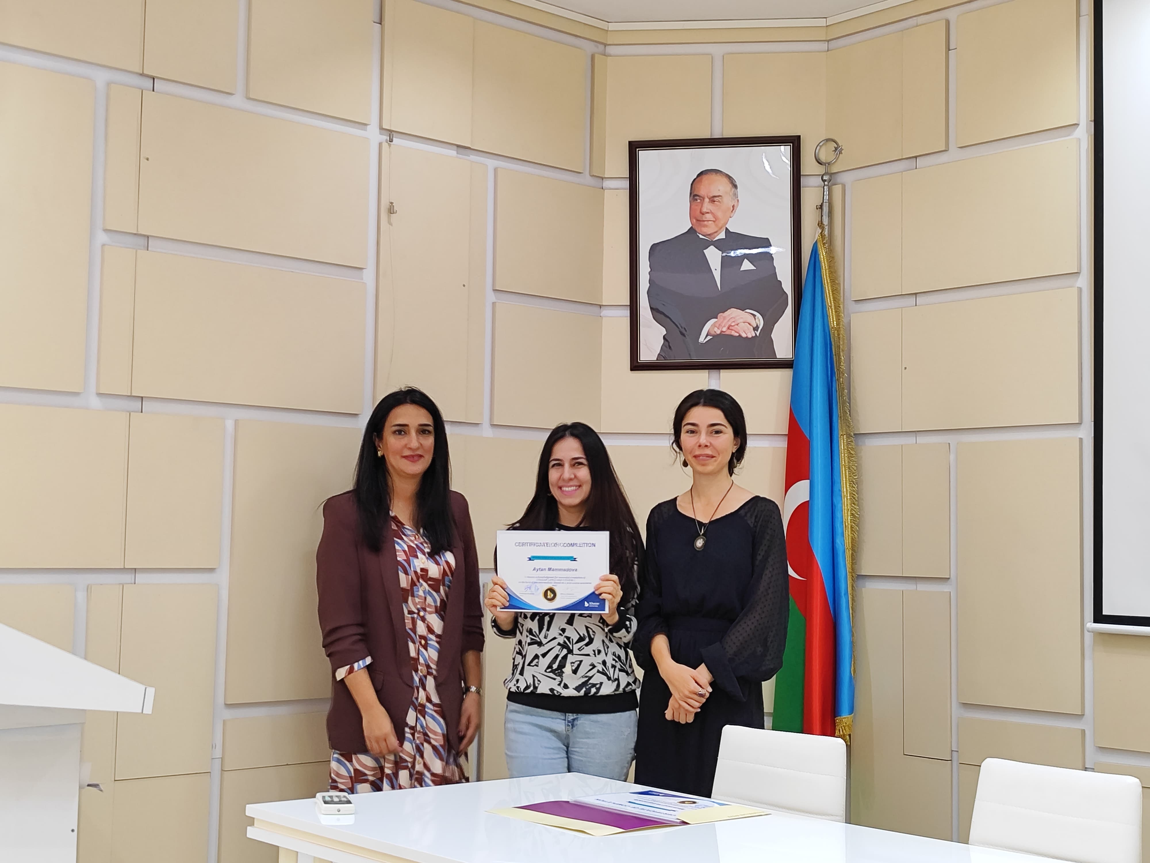 The English language certificates of Khazar University were presented to the employees of the Institute of Soil Science and Agrochemistry of the Ministry of Science and Education of the Republic of Azerbaijan.