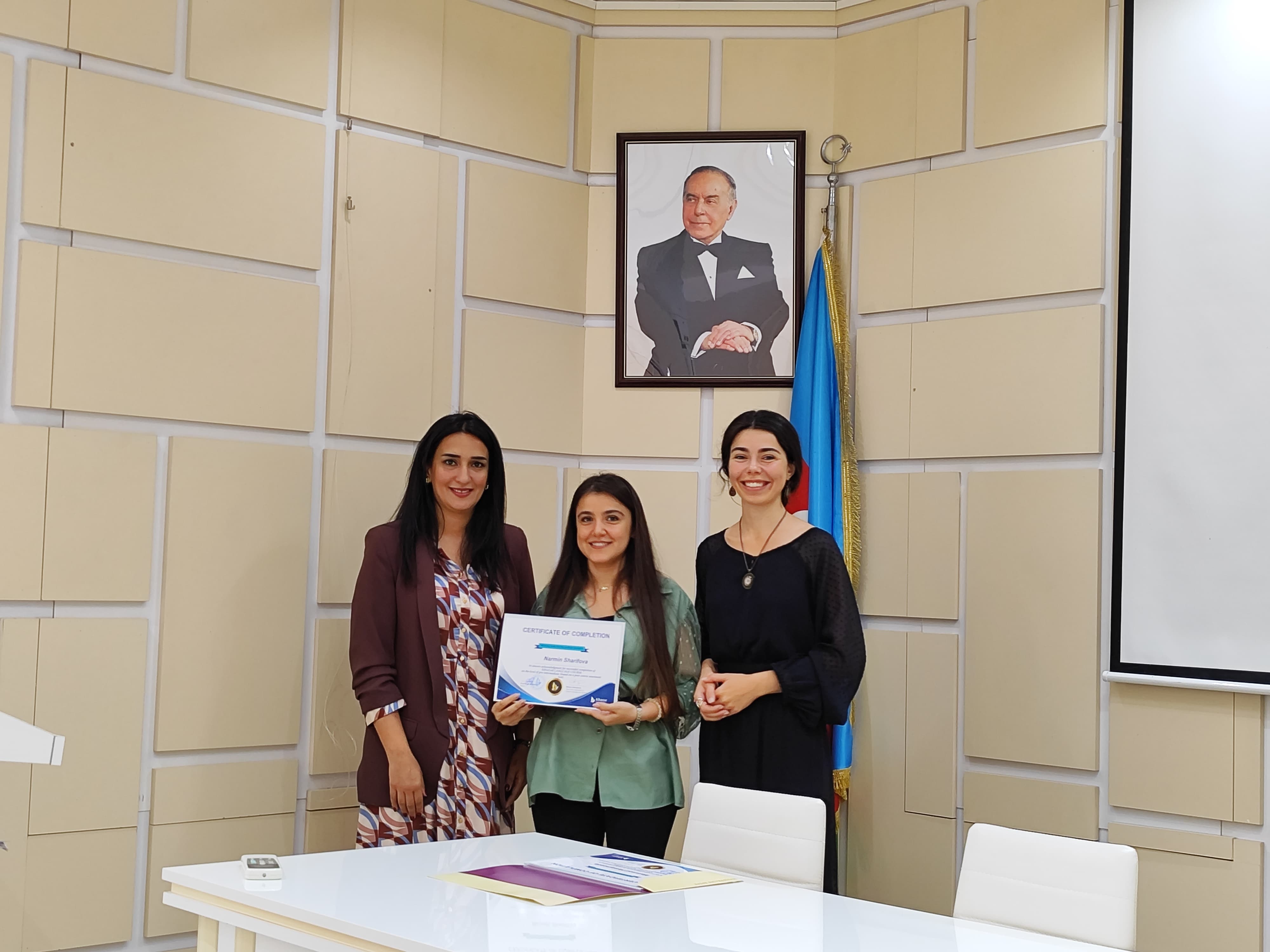 The English language certificates of Khazar University were presented to the employees of the Institute of Soil Science and Agrochemistry of the Ministry of Science and Education of the Republic of Azerbaijan.