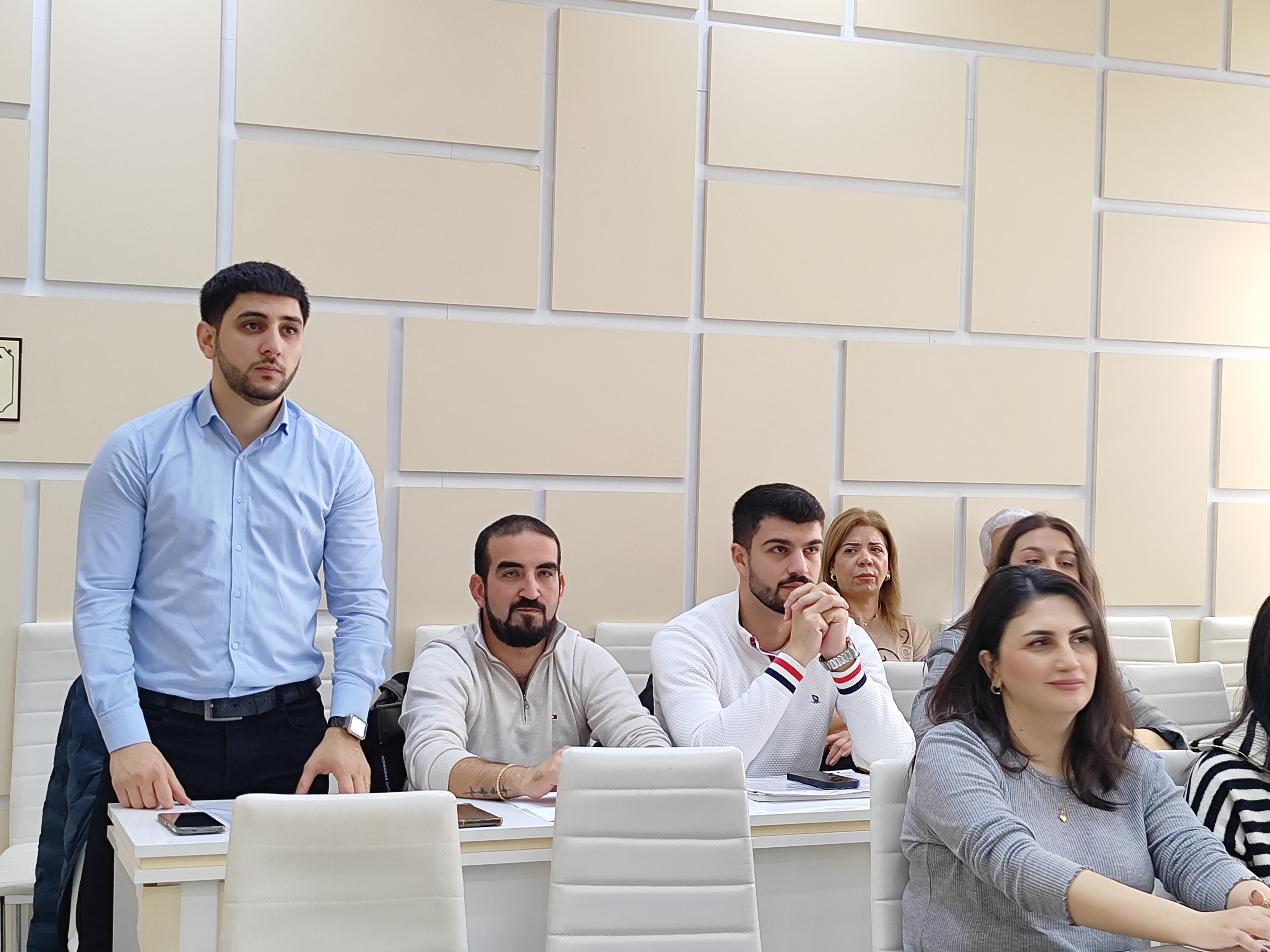 AR ETN Torpaqşünaslıq və Aqrokimya İnstitutunda doktorant və dissertantların attestasiyası keçirilib