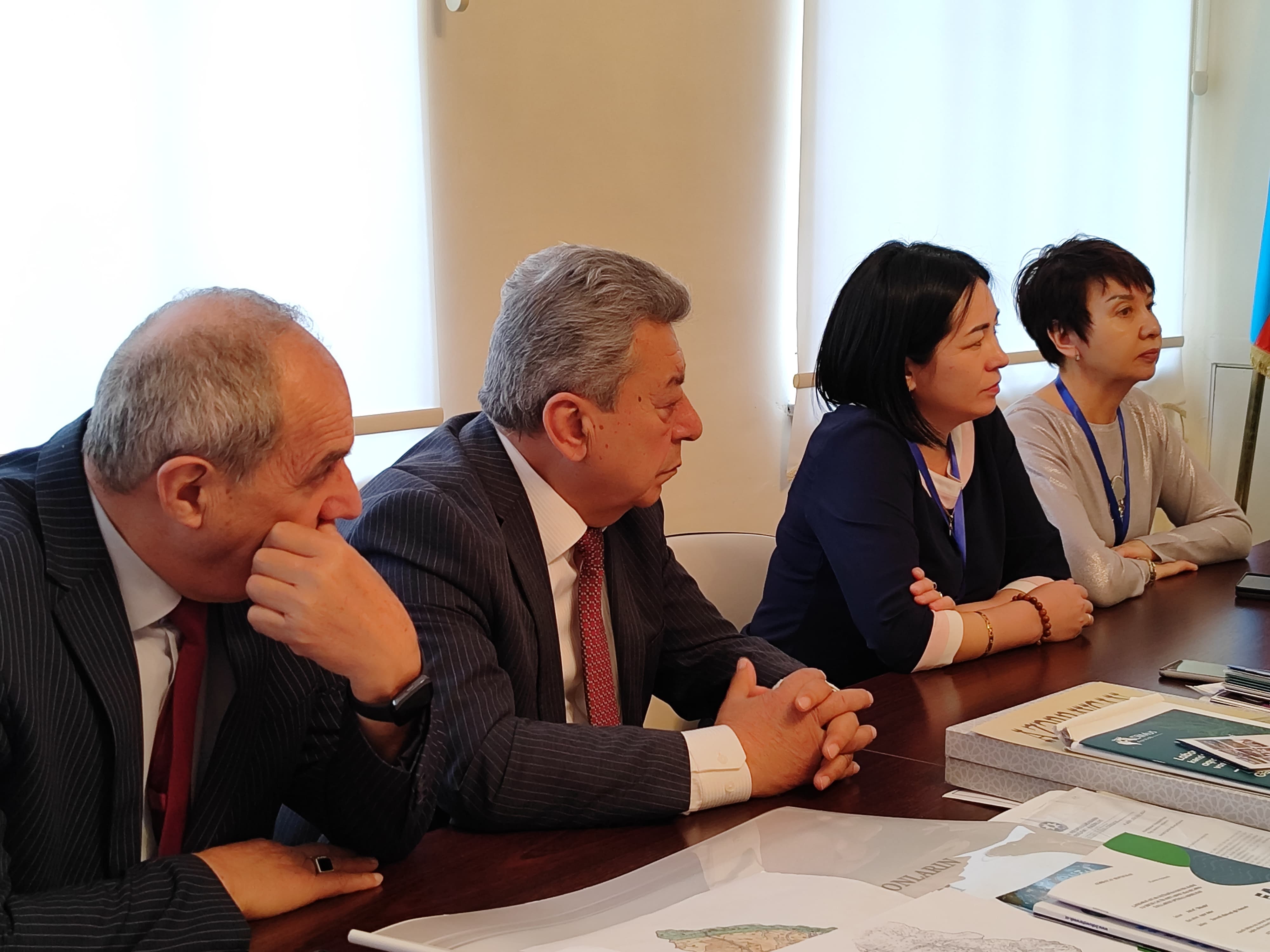 Qazaxıstan Milli Aqrar Universitetinin və Qazaxıstan Milli Aqrar Tədqiqatlar Universitetinin   alimləri AR ETN Torpaqşünaslıq və Aqrokimya İnstitutunda olublar