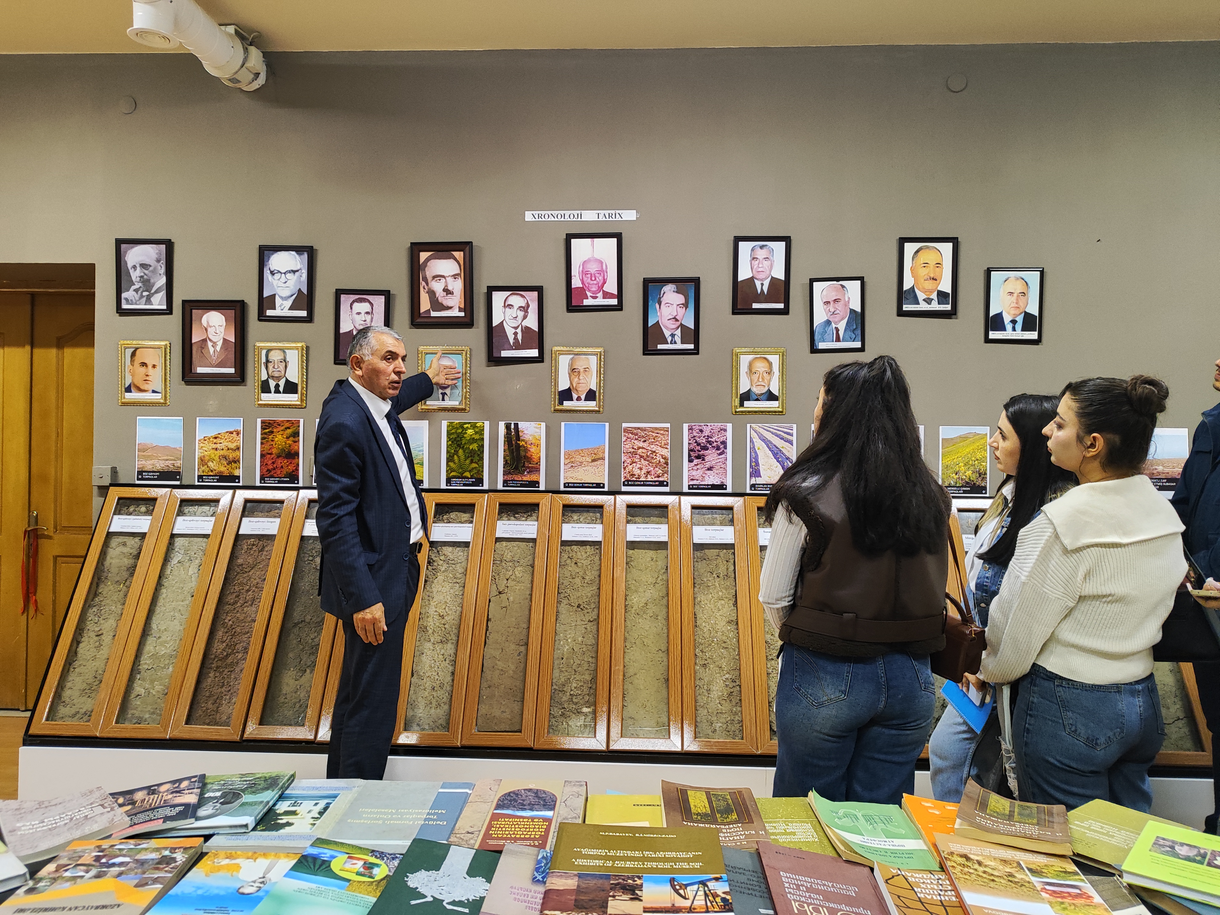 AR ETN Torpaqşünaslıq və Aqrokimya İnstitutunda “Açıq qapı” günləri davam edir