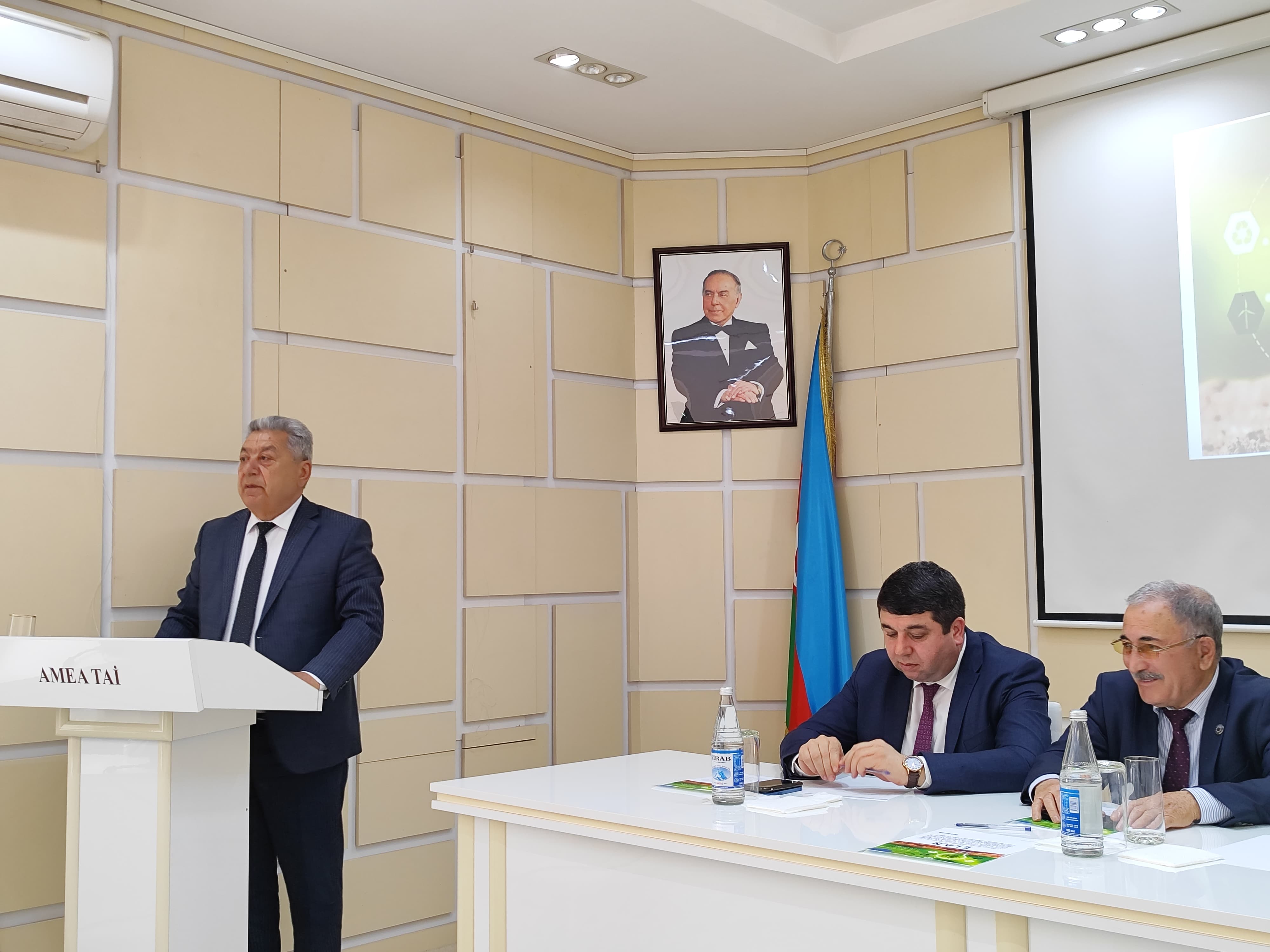 The framework of the "Year of Solidarity for the Green World" jointly organized by the Yasamal district organization of the New Azerbaijan Party and the Institute of Soil Science and Agrochemistry of the Ministry of Science and Education of the Republic of Azerbaijan the event was held.