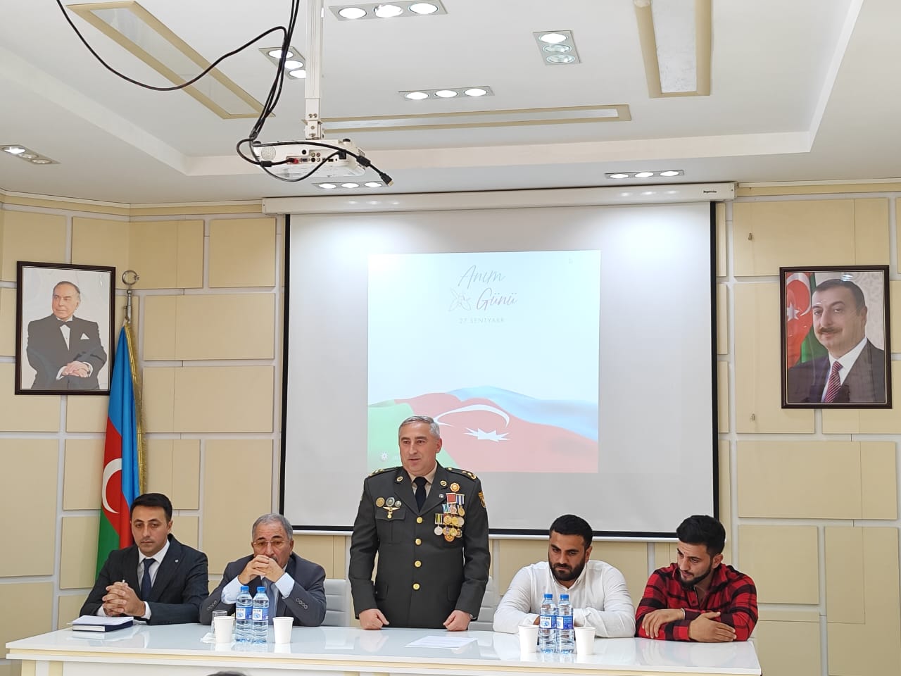 Torpaqşünaslıq və Aqrokimya İnstitutunda 27 sentyabr Anım Günü ilə əlaqədar tədbir keçirilib