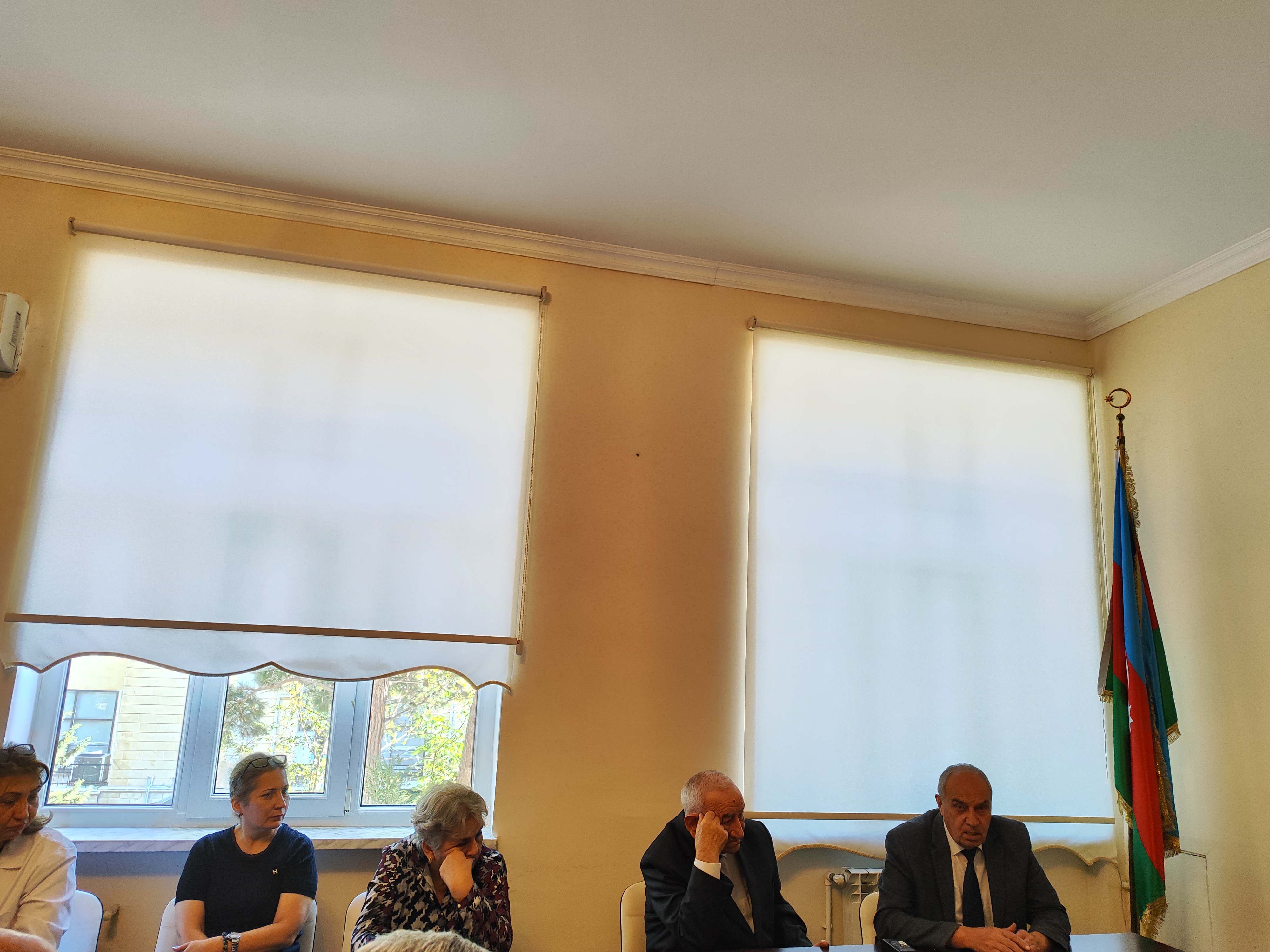 Torpaqşünaslıq və Aqrokimya İnstitutunda Qarabağ səfər çərçivəsində görülmüş işlər müzakirə olunub