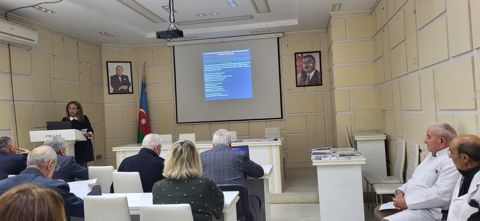 “Torpaqların genezisi, coğrafiyası və kartoqrafiyası” və “Torpaq coğrafi informasiya sistemləri” laboratoriyaları 2024-cü il üzrə illik hesabatlarını təqdim ediblər