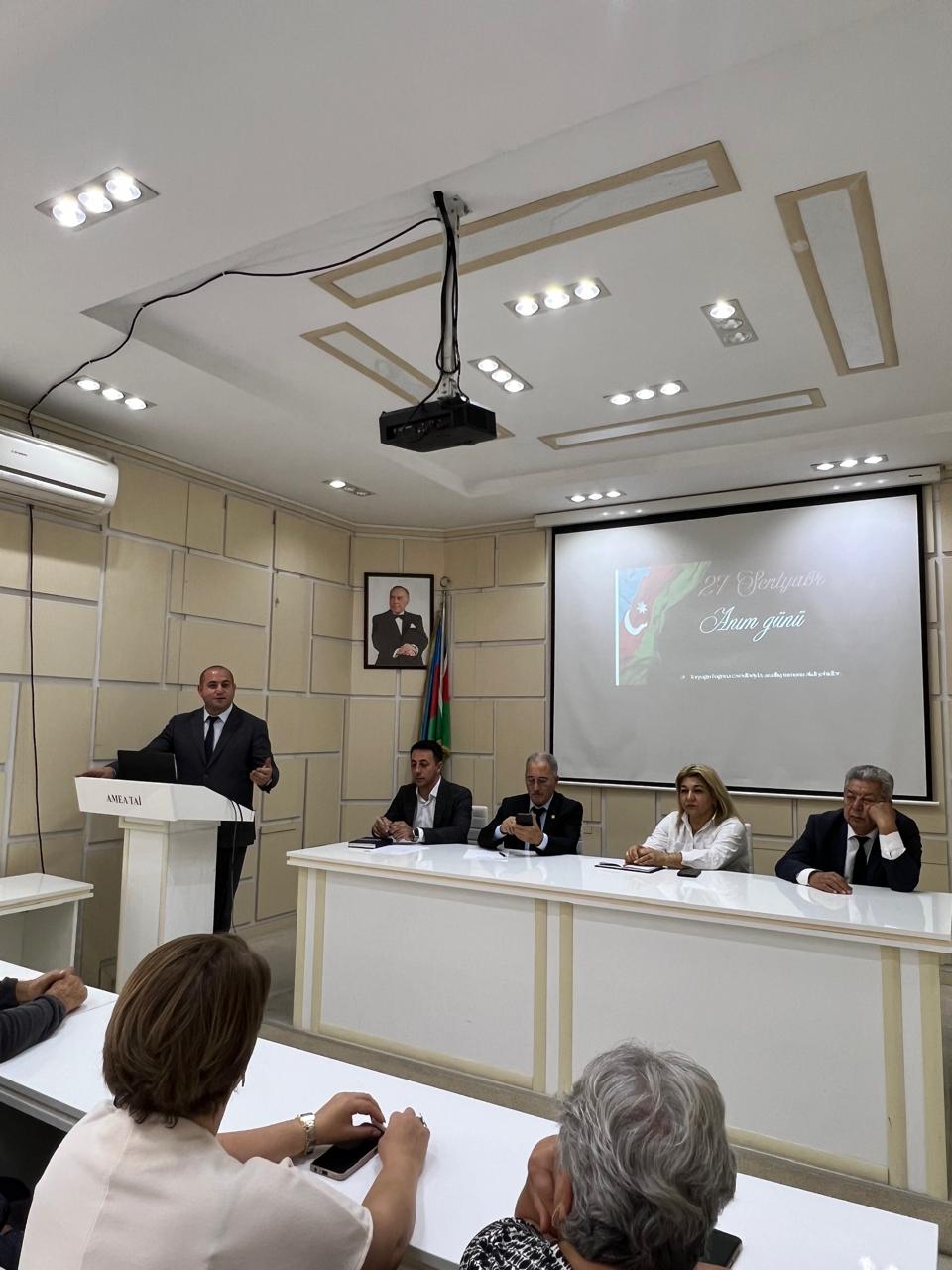 AR ETN Torpaqşünaslıq və Aqrokimya İnstitutunda 27 sentyabr Anım Günü ilə əlaqədar tədbir keçirilib