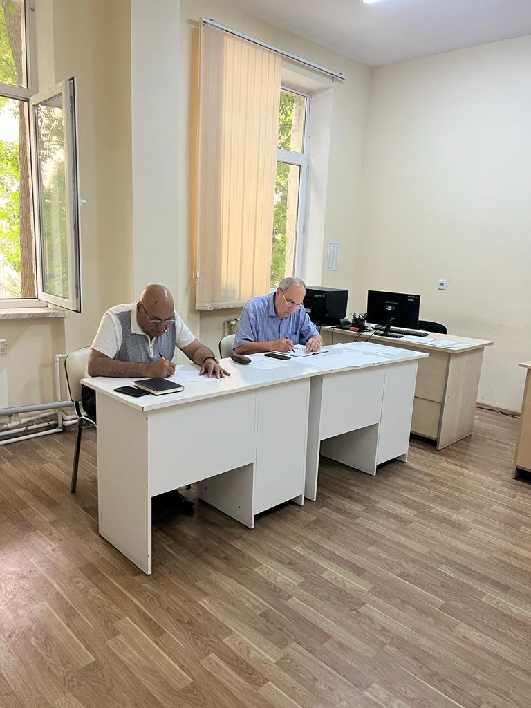 The summer examination session of graduate students continues at the Institute of Soil Science and Agrochemistry of the Ministry of Science and Education of the Republic of Azerbaijan.