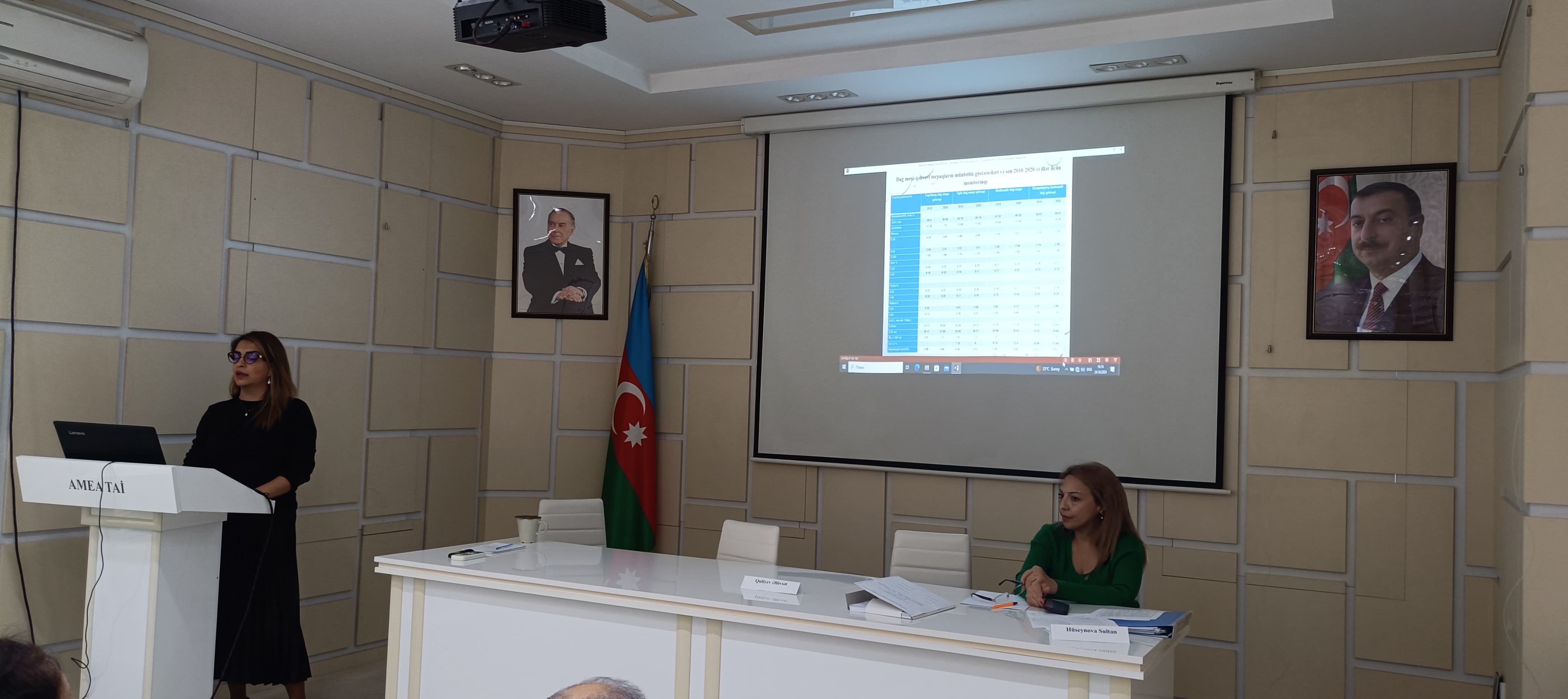 “Torpaq-aqrokimyəvi tədqiqatlar və kütləvi analizlər” “Torpaqların aqroekologiyası və bonitirovkası” və “Torpaq ekologiyası” Beynəlxalq laboratoriyalarının 2024-cü il üzrə yekun hesabatını təqdim edib