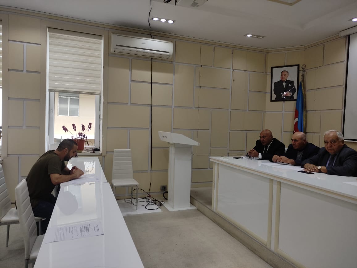 The entrance exam was held at the Institute of Soil Science and Agrochemistry of the Ministry of Science and Education of the Republic of Azerbaijan in preparation for the Doctor of Philosophy.