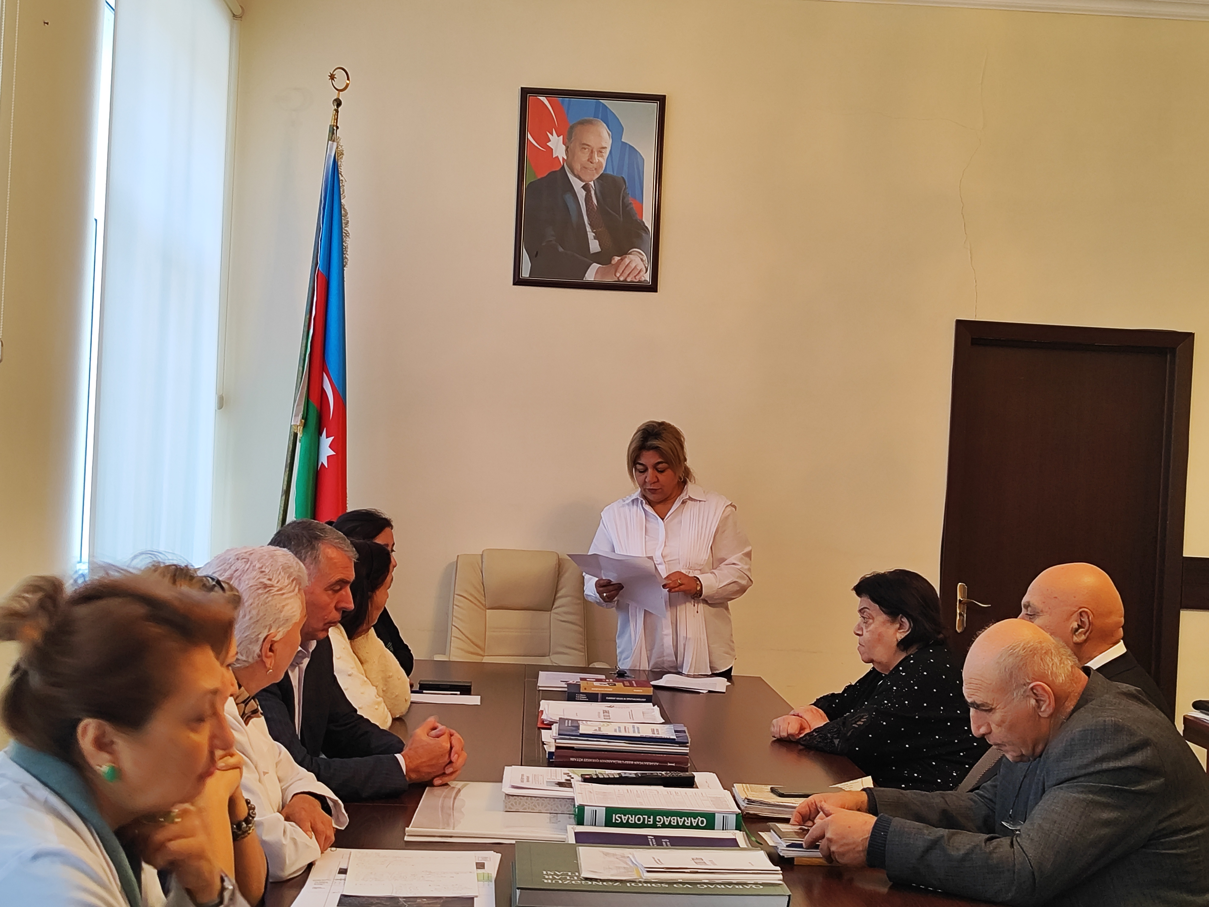 AR ETN Torpaqşünaslıq və Aqrokimya İnstitutunda WUF13 – Ümumdünya Şəhərsalma Forumunun Azərbaycanda keçirilməsinin əhəmiyyəti ilə bağlı dəyirmi masa keçirilib