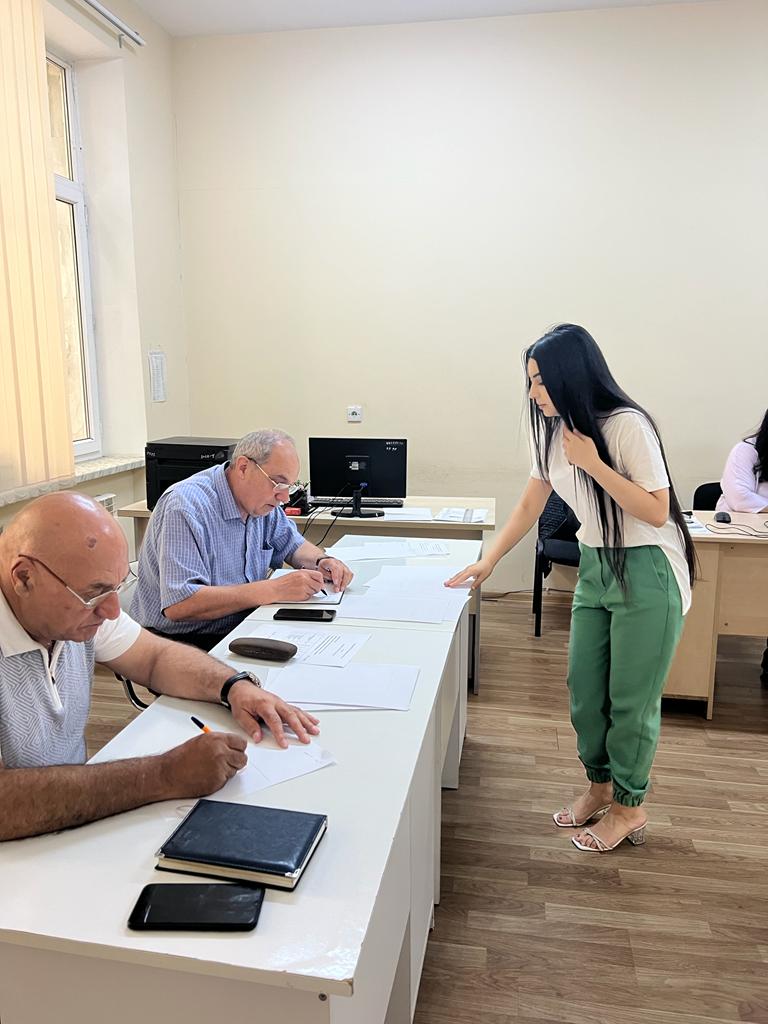 The summer examination session of graduate students continues at the Institute of Soil Science and Agrochemistry of the Ministry of Science and Education of the Republic of Azerbaijan.