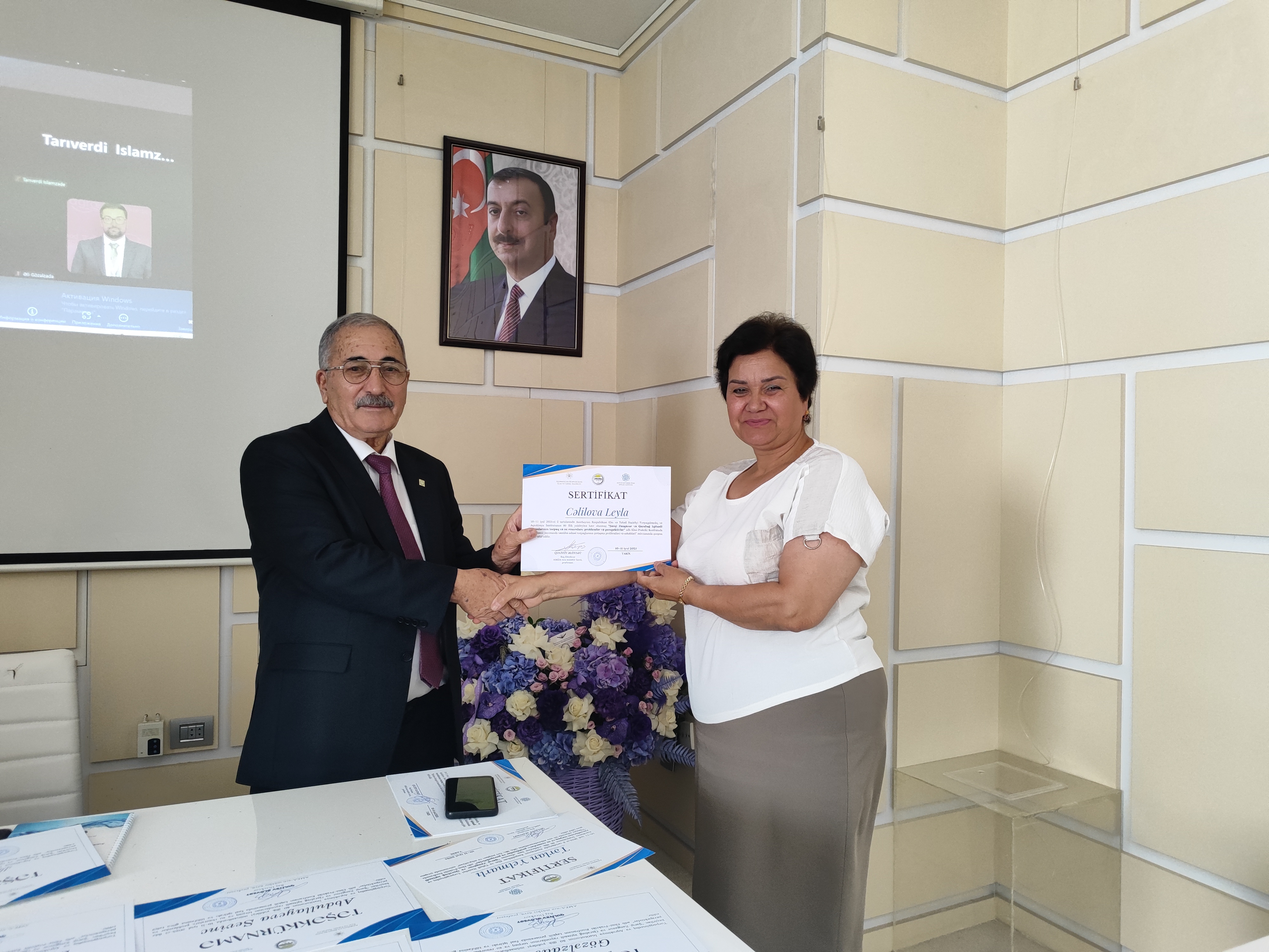 Şərqi Zəngəzur və Qarabağ iqtisadi rayonlarının torpaq və su resurslarına dair elmi-praktiki konfrans davam edir